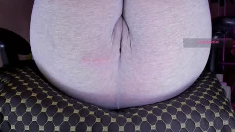 Snapshot of love_hard_kiru chatting on October 29, 2025, 12:51 pm Kira online show from October 29, 2025, 12:51 pm