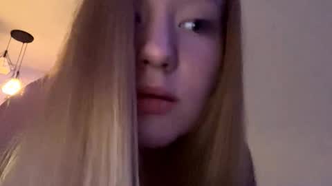 Megan online show from December 3, 2025, 5:11 pm