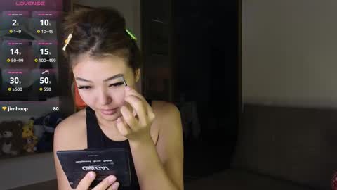 Snapshot of love_peace_here chatting on October 4, 2025, 1:25 am hi its me online show from October 4, 2025, 1:25 am