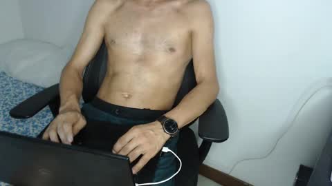 Snapshot of love_room_0206 chatting on February 11, 2025, 5:16 am Andys and mary online show from February 11, 2025, 5:16 am