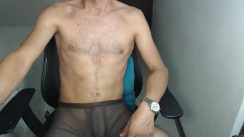 Snapshot of love_room_0206 chatting on November 9, 2025, 2:43 am Andys and mary online show from November 9, 2025, 2:43 am