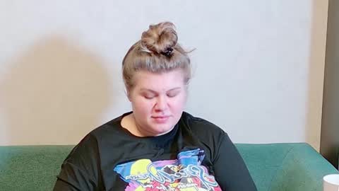 Snapshot of love_wiggy18 chatting on December 6, 2024, 3:22 pm Ally online show from December 6, 2024, 3:22 pm