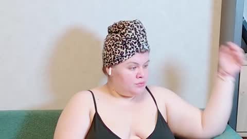 Snapshot of love_wiggy18 chatting on December 20, 2024, 1:11 pm Ally online show from December 20, 2024, 1:11 pm