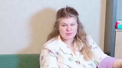 Snapshot of love_wiggy18 chatting on January 21, 2025, 9:35 am Ally online show from January 21, 2025, 9:35 am