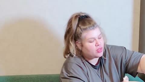 Snapshot of love_wiggy18 chatting on February 27, 2025, 12:56 pm Ally online show from February 27, 2025, 12:56 pm