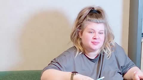 Snapshot of love_wiggy18 chatting on February 27, 2025, 3:59 pm Ally online show from February 27, 2025, 3:59 pm