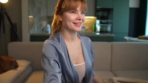 love you to123 online show from September 26, 2025, 5:33 am