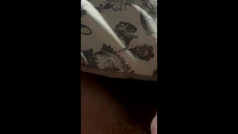 Snapshot of lovedickbi chatting on February 25, 2025, 6:14 am lovedickbi online show from February 25, 2025, 6:14 am