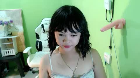 Snapshot of lovee_gelly chatting on October 1, 2025, 9:48 am Gelly online show from October 1, 2025, 9:48 am