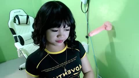 Snapshot of lovee_gelly chatting on October 10, 2025, 12:42 am Gelly online show from October 10, 2025, 12:42 am
