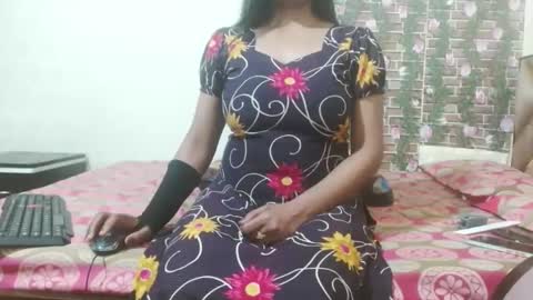 Snapshot of lovefunnitya chatting on January 19, 2025, 9:44 am Divya online show from January 19, 2025, 9:44 am