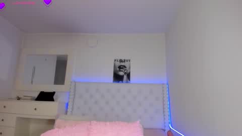 Snapshot of loveit_hermione chatting on October 30, 2025, 1:29 am Val online show from October 30, 2025, 1:29 am