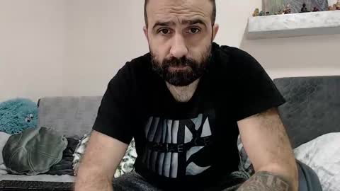 Snapshot of loveivat80 chatting on December 10, 2024, 9:01 am loveivat80 online show from December 10, 2024, 9:01 am