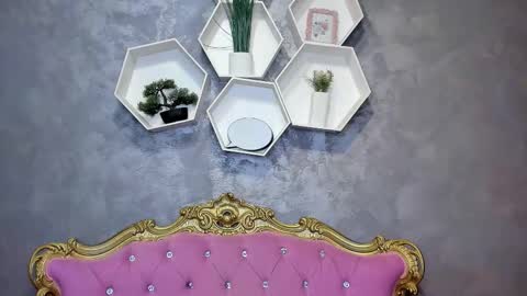 Katty online show from September 17, 2025, 9:05 pm