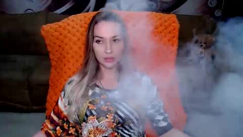 Snapshot of lovellymalina chatting on February 17, 2025, 7:10 pm private open online show from February 17, 2025, 7:10 pm