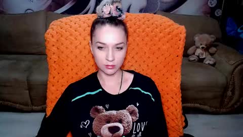 Snapshot of lovellymalina chatting on February 23, 2025, 2:25 pm private open online show from February 23, 2025, 2:25 pm