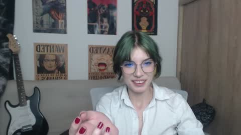 Cassie online show from February 1, 2025, 11:06 pm