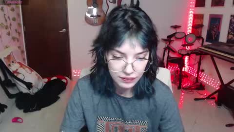 Cassie online show from October 1, 2025, 1:22 am