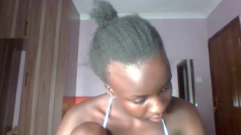 Choco online show from September 28, 2025, 6:24 pm