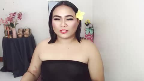 Snapshot of lovely_dale chatting on September 16, 2025, 2:40 pm Lovely Dale online show from September 16, 2025, 2:40 pm