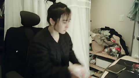 DANA KIM online show from February 24, 2025, 4:36 pm