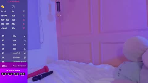 Emma online show from September 27, 2025, 1:05 pm