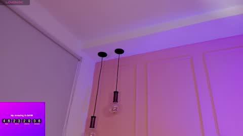 Emma online show from October 6, 2025, 1:30 pm