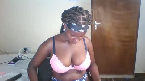 Snapshot of lovely_princes1 chatting on January 29, 2025, 11:14 pm I am witty online show from January 29, 2025, 11:14 pm