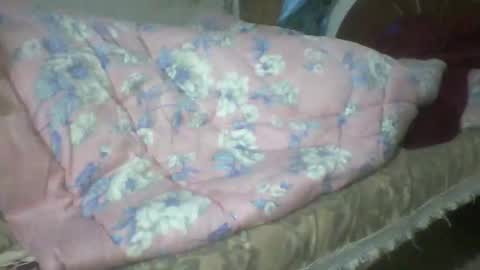 Snapshot of lovely_sweet_girl chatting on December 31, 2024, 1:57 am katrina follow me guys online show from December 31, 2024, 1:57 am