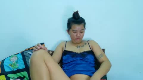 lovelyasian_babe online show from November 27, 2025, 5:37 pm
