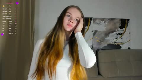 Snapshot of lovelygracee chatting on September 22, 2025, 5:15 pm lovelygracee online show from September 22, 2025, 5:15 pm