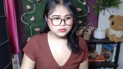 lovely online show from September 28, 2025, 3:12 am