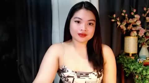 Snapshot of lovelyrhean chatting on September 14, 2025, 1:21 pm Rhean online show from September 14, 2025, 1:21 pm