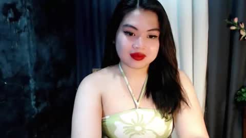 Snapshot of lovelyrhean chatting on September 15, 2025, 11:54 am Rhean online show from September 15, 2025, 11:54 am