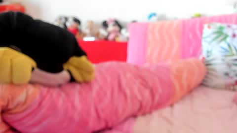 lovelywoman23 online show from February 19, 2025, 10:23 am