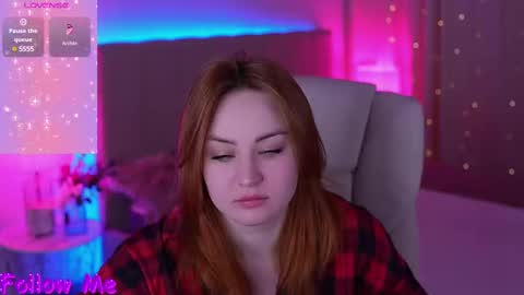 Snapshot of lovelyybell chatting on March 4, 2025, 7:08 am B E L L online show from March 4, 2025, 7:08 am