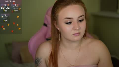 Snapshot of lovelyybell chatting on November 9, 2025, 5:22 pm B E L L online show from November 9, 2025, 5:22 pm