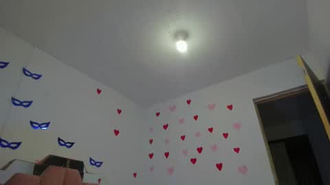 Snapshot of lovequeen02 chatting on March 4, 2025, 12:12 pm L O V E online show from March 4, 2025, 12:12 pm