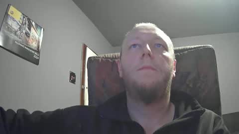 Snapshot of lover582553 chatting on December 27, 2024, 10:45 am lover582553 online show from December 27, 2024, 10:45 am