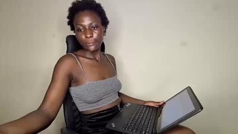 Kate online show from January 29, 2025, 5:02 pm