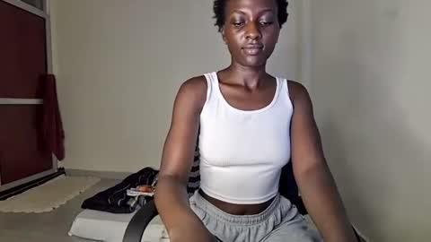 Kate online show from January 31, 2025, 7:08 pm