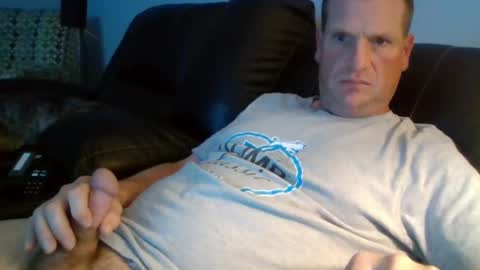 Snapshot of lovetocum37 chatting on September 11, 2025, 3:06 am lovetocum37 online show from September 11, 2025, 3:06 am