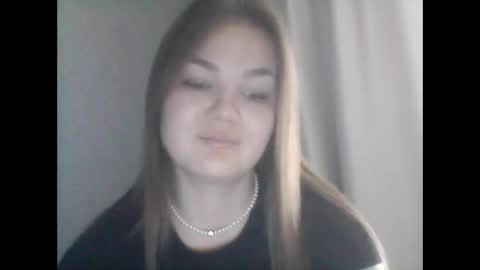Snapshot of loviesimone chatting on September 17, 2025, 10:06 am loviesimone online show from September 17, 2025, 10:06 am