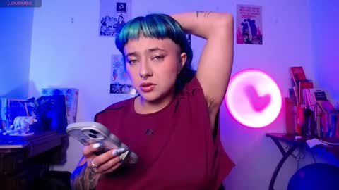 Snapshot of loving_alma chatting on November 29, 2025, 5:43 am loving_alma online show from November 29, 2025, 5:43 am