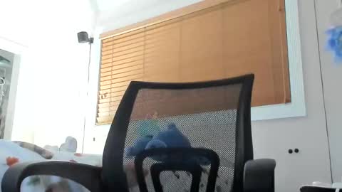 Snapshot of loving_bbw chatting on October 24, 2025, 10:00 am DarkGhost online show from October 24, 2025, 10:00 am