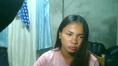 Snapshot of loving_rhean chatting on March 12, 2025, 8:10 pm loving_rhean online show from March 12, 2025, 8:10 pm