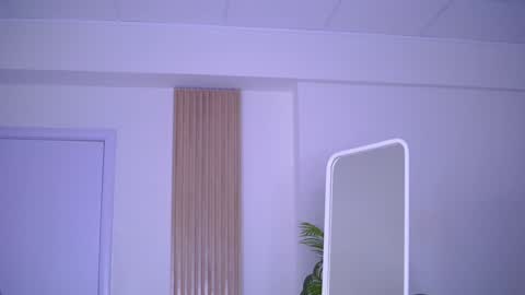 Snapshot of lovingblondie chatting on February 5, 2025, 4:37 am Nora online show from February 5, 2025, 4:37 am