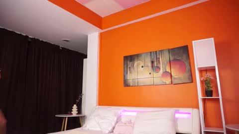 Snapshot of lovingblondie chatting on November 23, 2025, 4:12 am Nora online show from November 23, 2025, 4:12 am