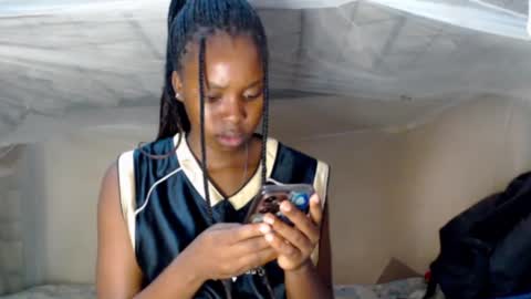 loyalcutic online show from January 14, 2025, 7:17 am