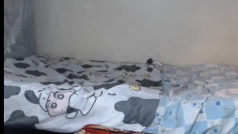 loyalcutic online show from November 9, 2025, 9:29 am